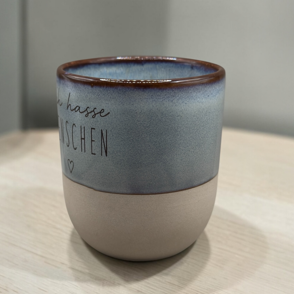 Keramiktasse mit Spruch – Ich hasse Menschen – Lustige Tasse für Morgenmuffel