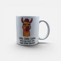 Weiße Keramiktasse mit mürrischem Lama und vollständigem Spruch in Vorderansicht