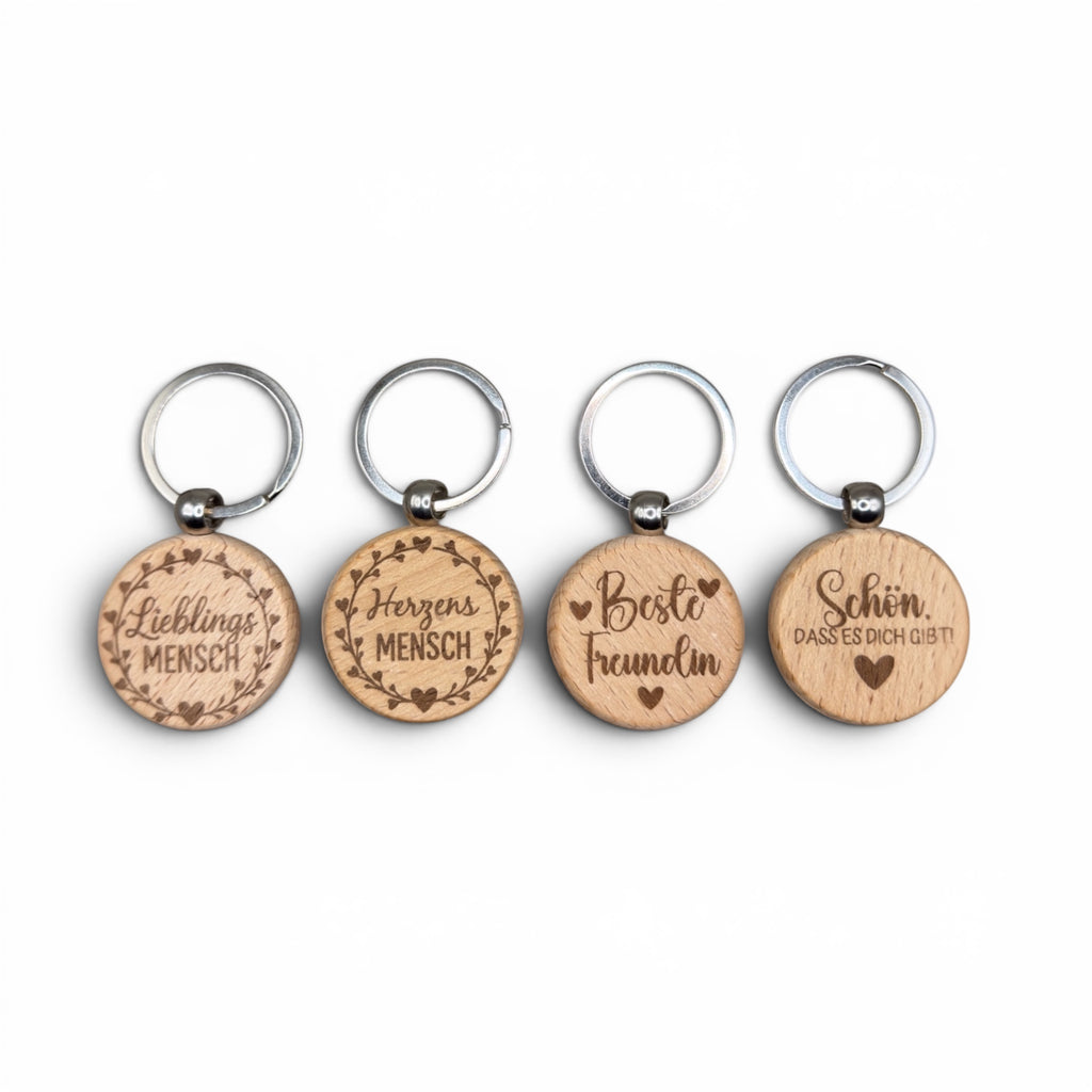 Holz-Schlüsselanhänger mit Gravur – Geschenk für besondere Menschen