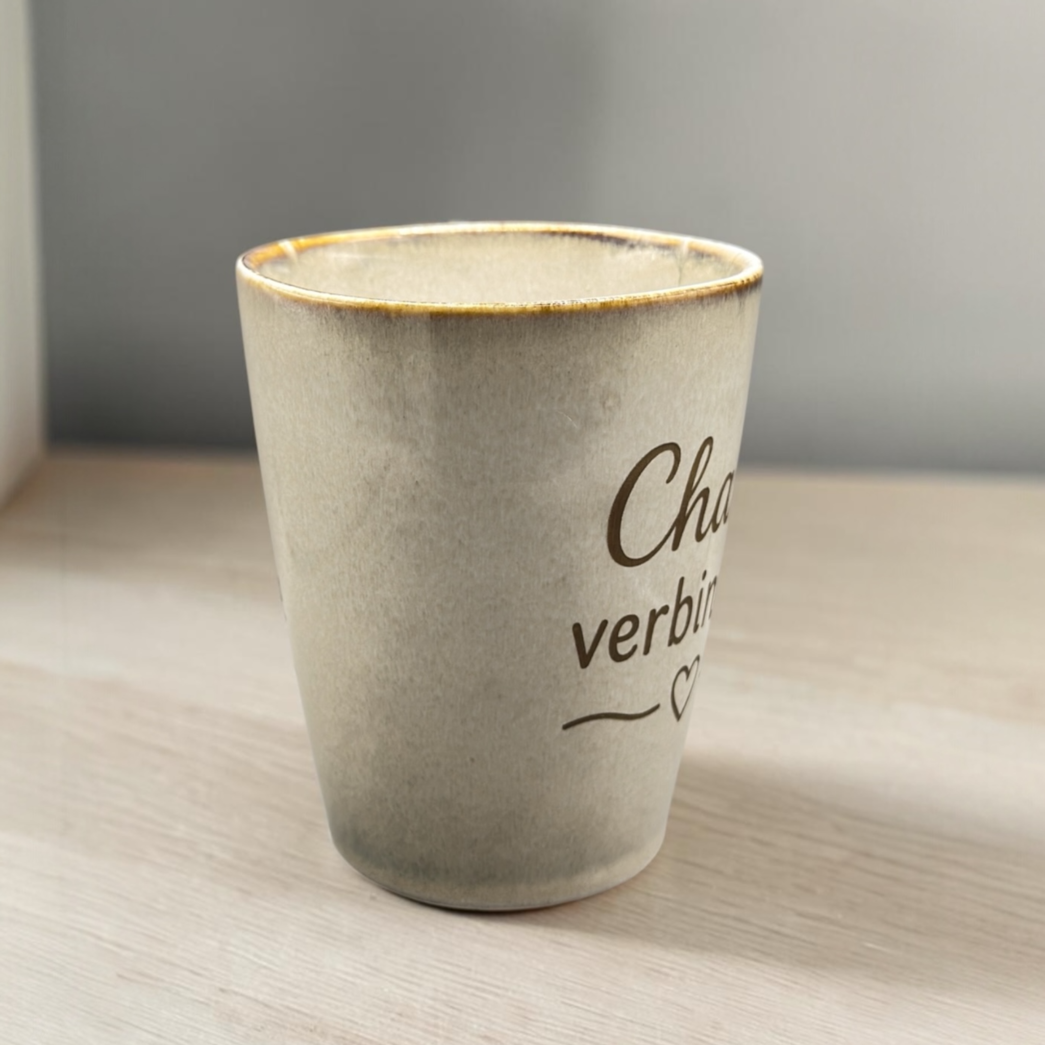 Tasse mit Gravur Freundschaft – Chaos verbindet | 220 ml | Geschenk für beste Freundin