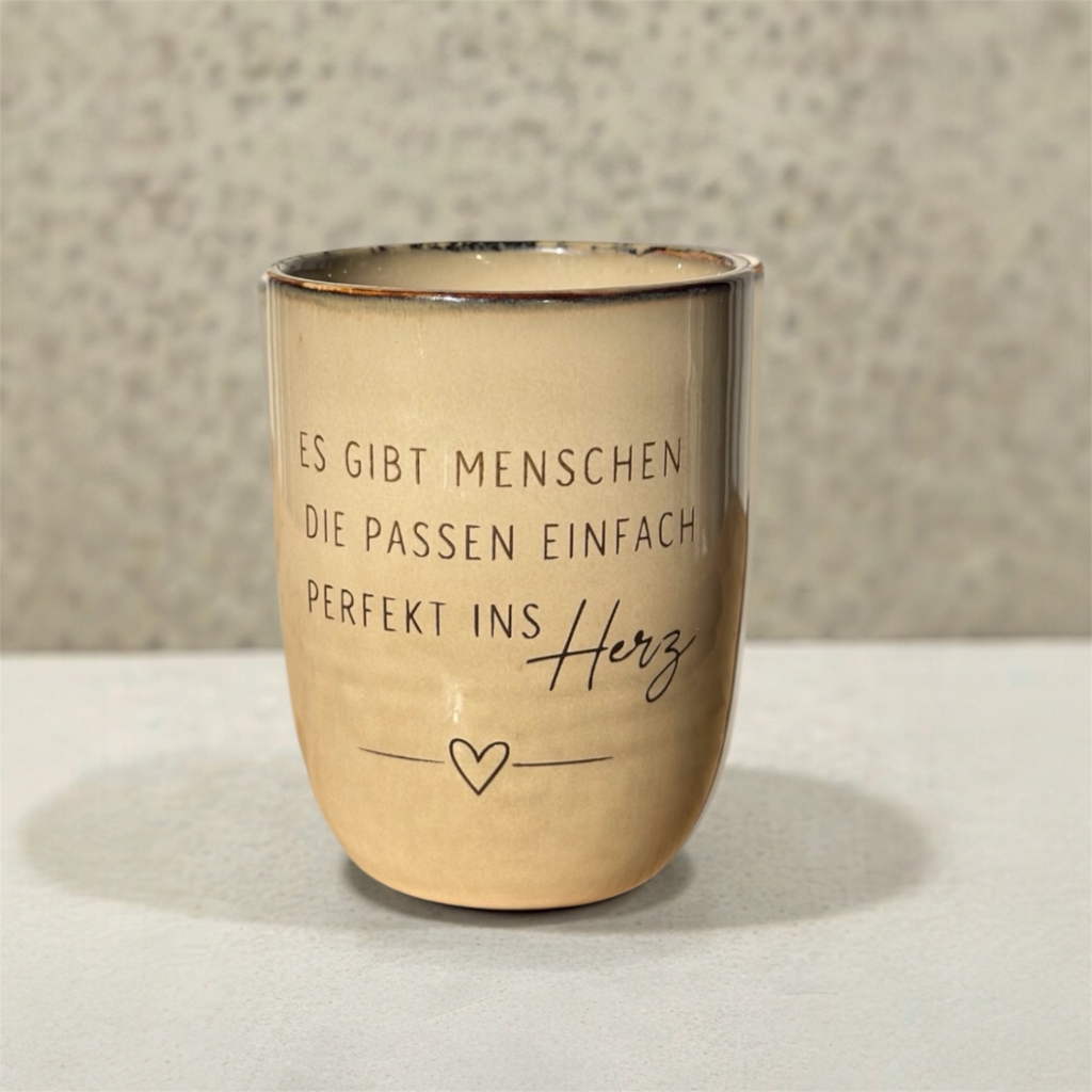 Keramiktasse mit Gravur – Lieblingsmensch & Freundschaft – Geschenk für besondere Menschen