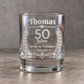 Personalisiertes Whiskyglas 200 ml mit Gravur – Vorderansicht, Beispiel Thomas 50 Jahre seit 1976